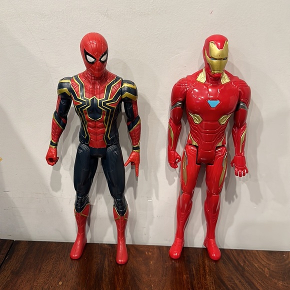 Bundle of Avengers Action Figures - Iron Man and Spider-Man - Picture 10 of 10